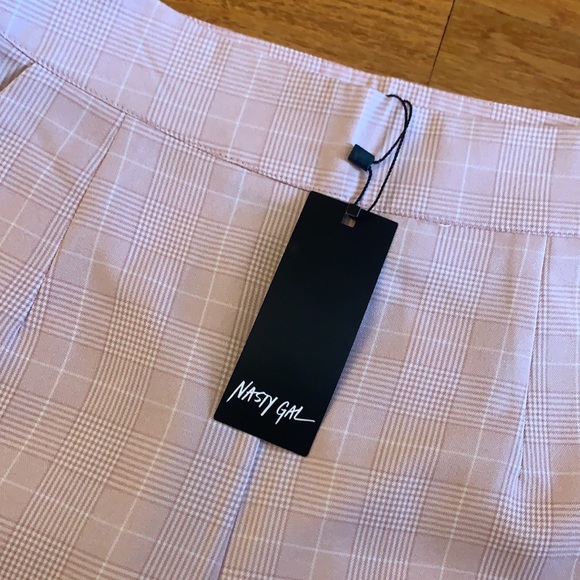 Nastygal in check high waisted tapered pants - Picture 7 of 8